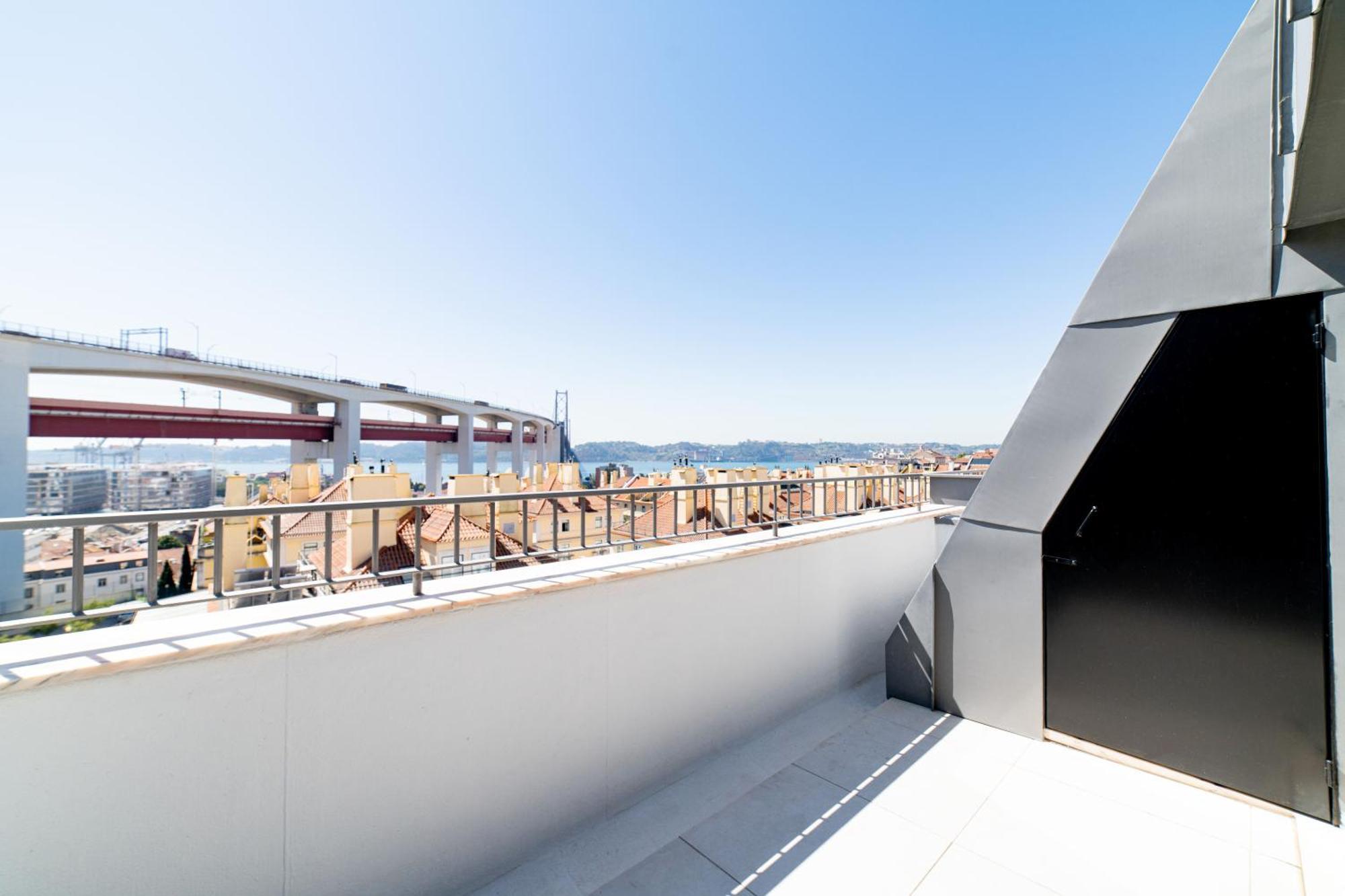 Lusiadas 53 5 D - Beautiful River View Lisboa Екстериор снимка